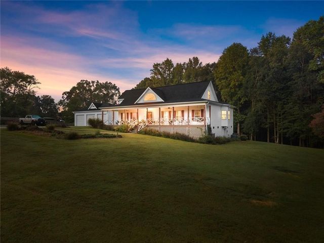 195 Sims Farm Way, Maysville, GA 30558
