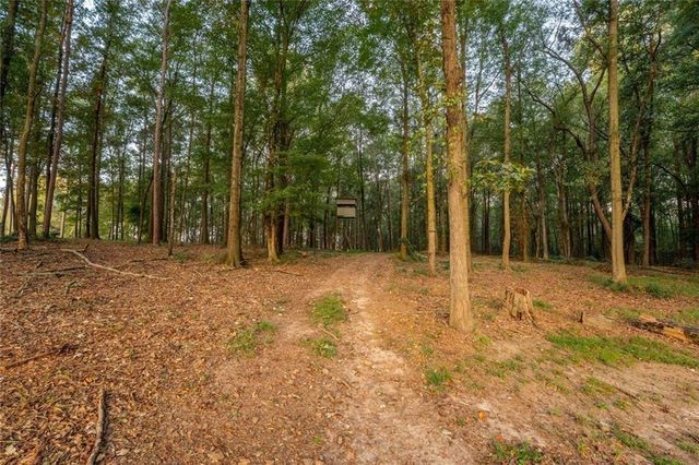 195 Sims Farm Way, Maysville, GA 30558