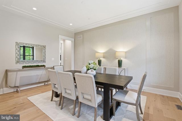 3301 WINNETT RD, Chevy Chase, MD 20815