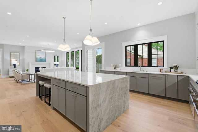 3301 WINNETT RD, Chevy Chase, MD 20815