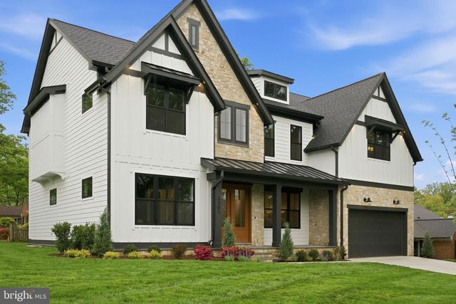 3301 WINNETT RD, Chevy Chase, MD 20815