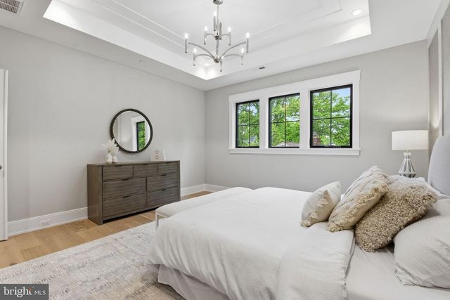 3301 WINNETT RD, Chevy Chase, MD 20815