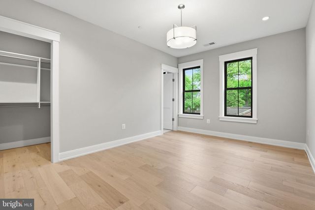 3301 WINNETT RD, Chevy Chase, MD 20815