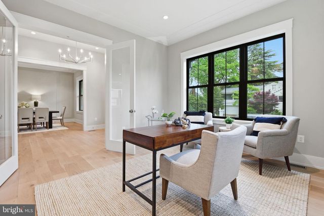 3301 WINNETT RD, Chevy Chase, MD 20815