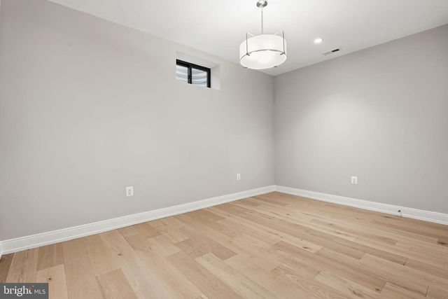 3301 WINNETT RD, Chevy Chase, MD 20815