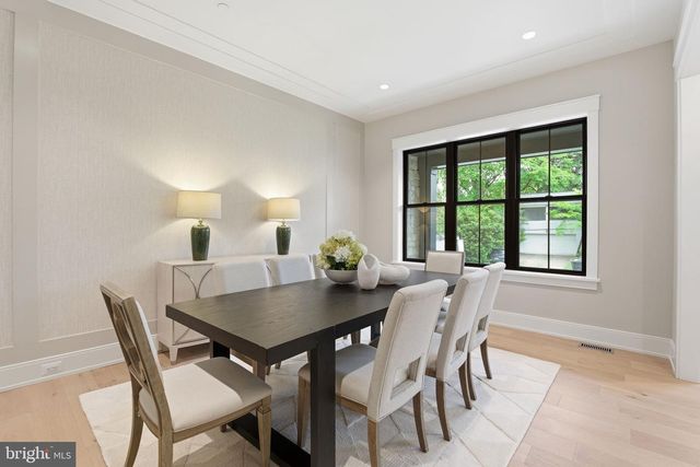 3301 WINNETT RD, Chevy Chase, MD 20815