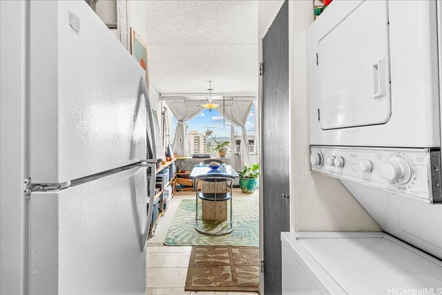 1624 Dole Street 1104, Honolulu, HI 96822