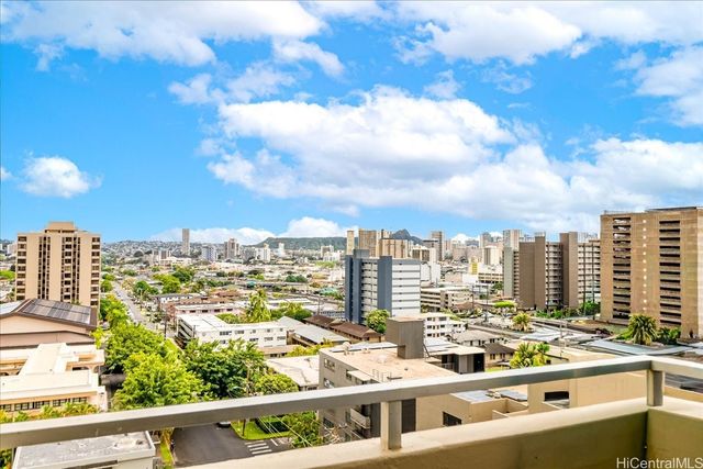 1624 Dole Street 1104, Honolulu, HI 96822
