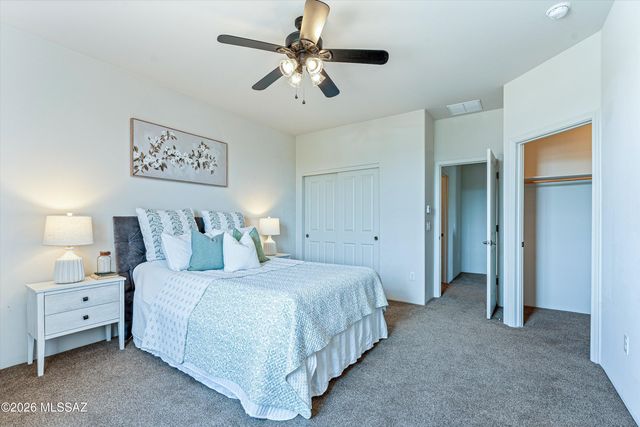 2926 W Stepping Stone Court, Tucson, AZ 85741
