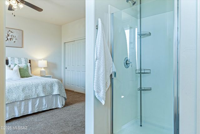 2926 W Stepping Stone Court, Tucson, AZ 85741