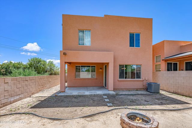 2926 W Stepping Stone Court, Tucson, AZ 85741