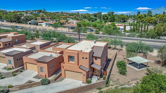 2926 W Stepping Stone Court, Tucson, AZ 85741