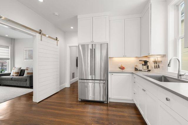 49 Cherry St 1, Somerville, MA 02144