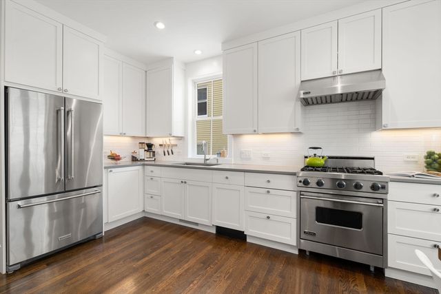 49 Cherry St 1, Somerville, MA 02144