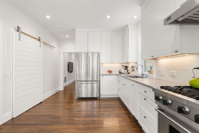 49 Cherry St 1, Somerville, MA 02144