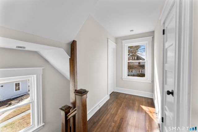 30 Oakwood Street, East Hartford, CT 06108