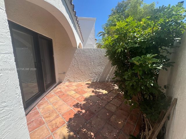 21208 Harbor Way 137-13, Aventura, FL 33180