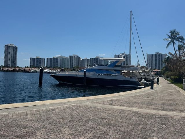 21208 Harbor Way 137-13, Aventura, FL 33180