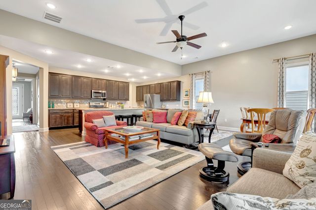 107 Iron Oak Drive, Peachtree City, GA 30269