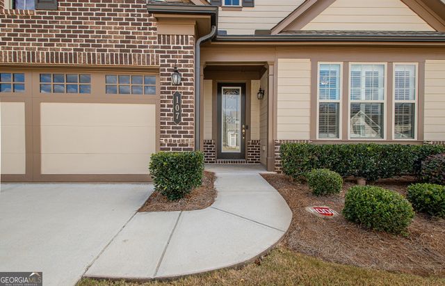 107 Iron Oak Drive, Peachtree City, GA 30269