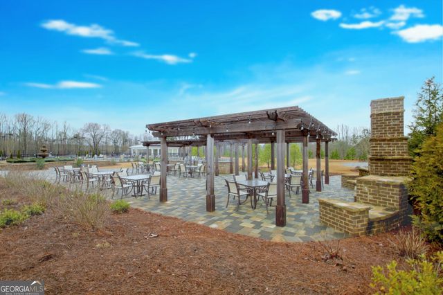 107 Iron Oak Drive, Peachtree City, GA 30269