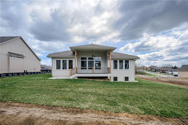 2717 NE 91st Place, Kansas City, MO 64156