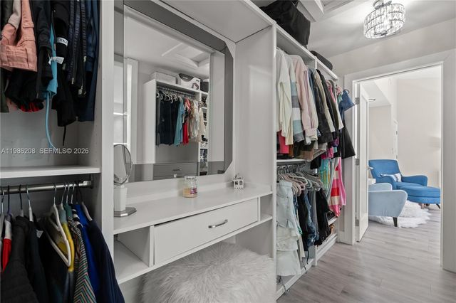 7330 SW 165th St, Palmetto Bay, FL 33157