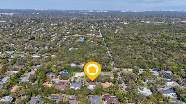 7330 SW 165th St, Palmetto Bay, FL 33157