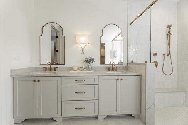 225 BIBURY LN, Eads, TN 38028