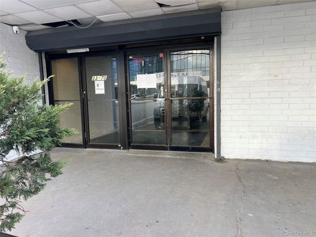 33-70 Prince Street 806, Flushing, NY 11354