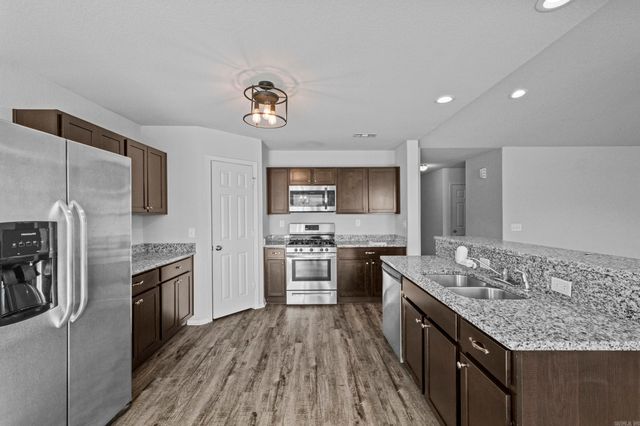 10204 Lori Kaye Dr, North Little Rock, AR 72113