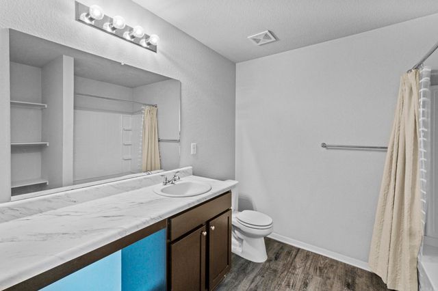 10204 Lori Kaye Dr, North Little Rock, AR 72113