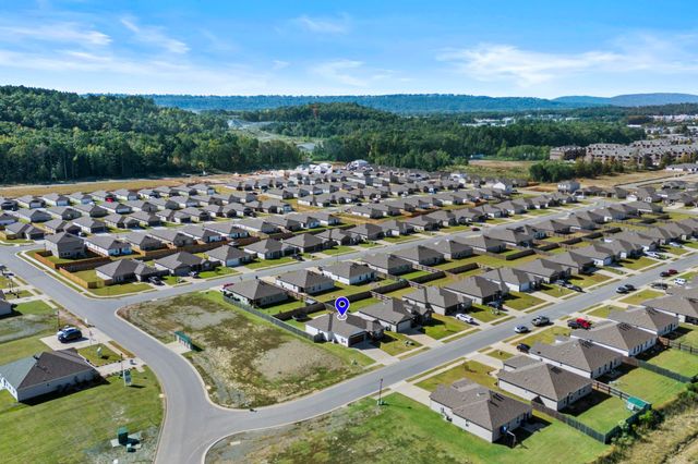 10204 Lori Kaye Dr, North Little Rock, AR 72113