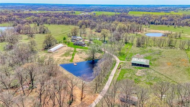 450 SW 725 Road, Chilhowee, MO 64733