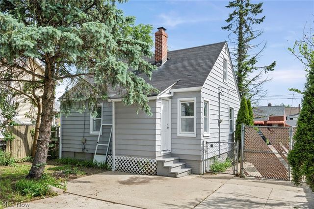 3854 W 116th Street, Cleveland, OH 44111