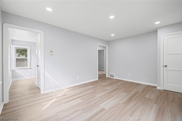 3854 W 116th Street, Cleveland, OH 44111
