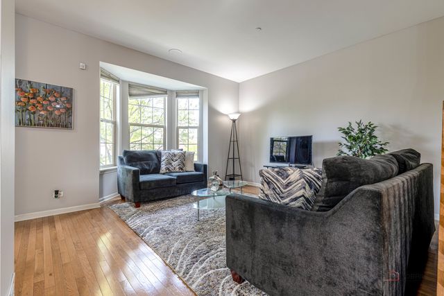 2147 Apple Hill Lane, Buffalo Grove, IL 60089