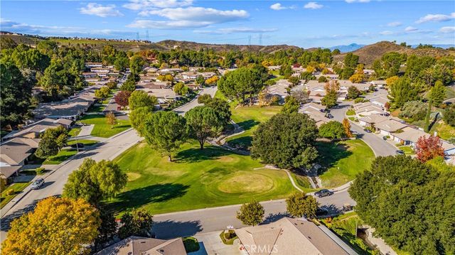 26562 Cardwick Court, Newhall, CA 91321