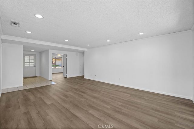 26562 Cardwick Court, Newhall, CA 91321