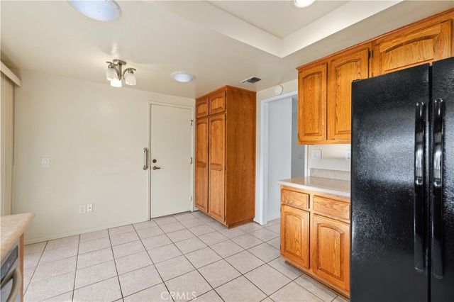 26562 Cardwick Court, Newhall, CA 91321