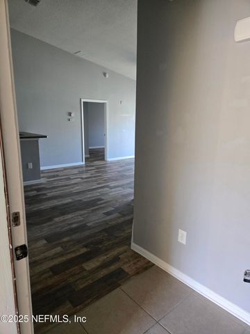 6916 ORTEGA WOODS Drive 9-14, Jacksonville, FL 32244