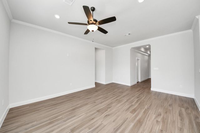 10310 Woodhill Spa Lane, Cleveland, TX 77327