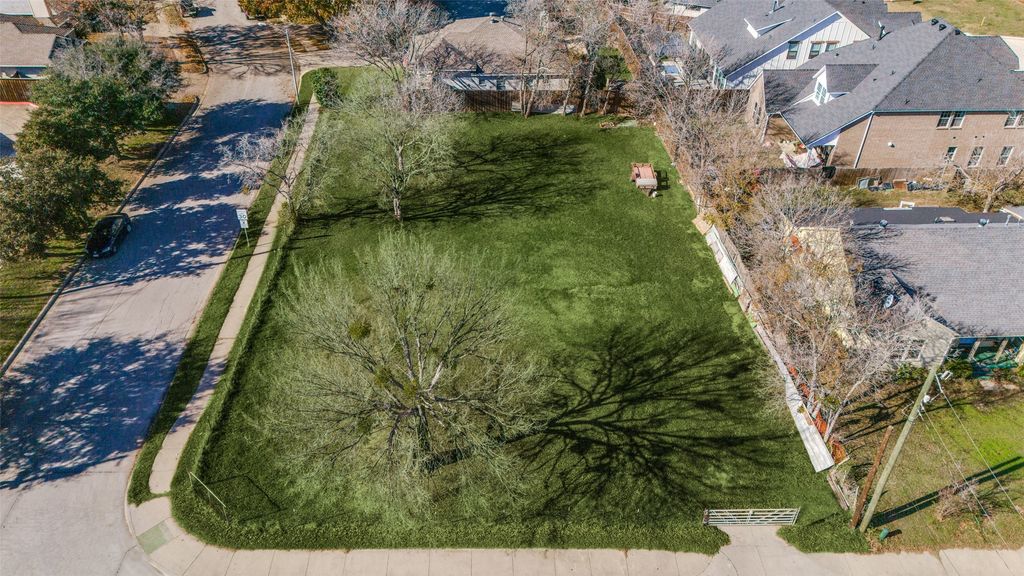309 N Main Street, Grapevine, TX 76051