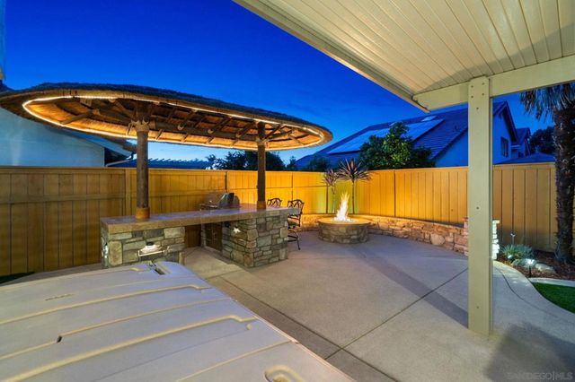 1091 La Tortuga, Vista, CA 92081