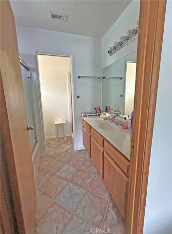 42873 Montello, Lake Elizabeth, CA 93532