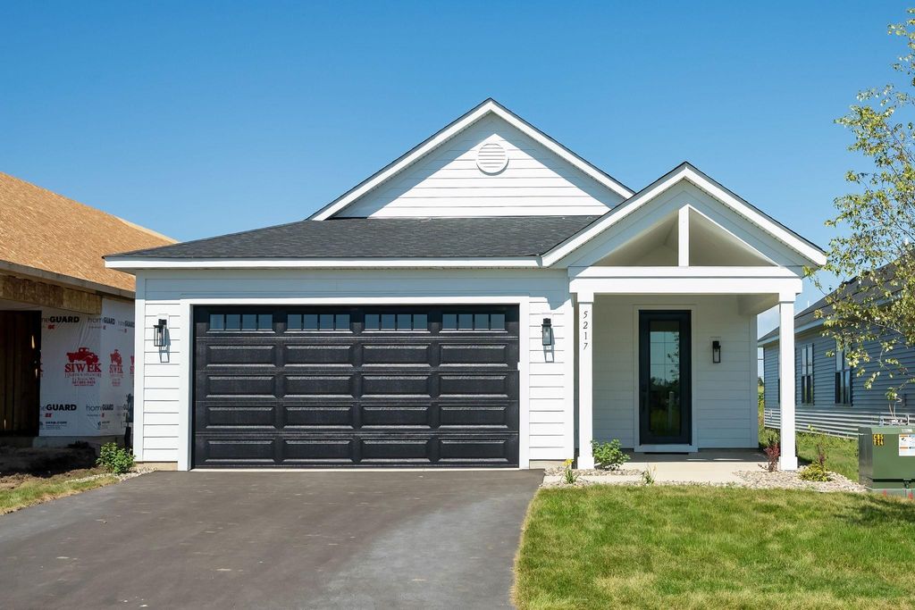 5217 216th Street W, Farmington, MN 55024 — exterior