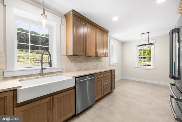 21108 SLAB BRIDGE RD, Freeland, MD 21053