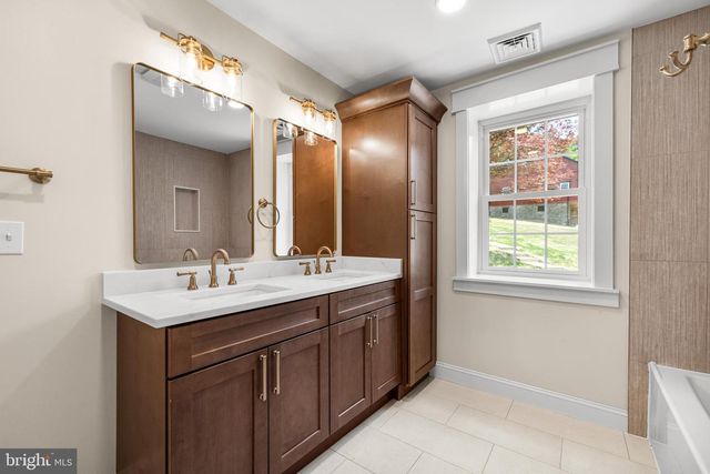 21108 SLAB BRIDGE RD, Freeland, MD 21053