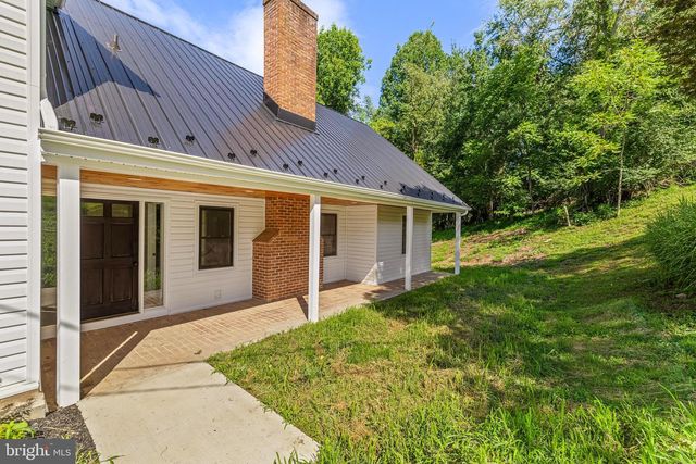 21108 SLAB BRIDGE RD, Freeland, MD 21053