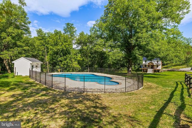 21108 SLAB BRIDGE RD, Freeland, MD 21053